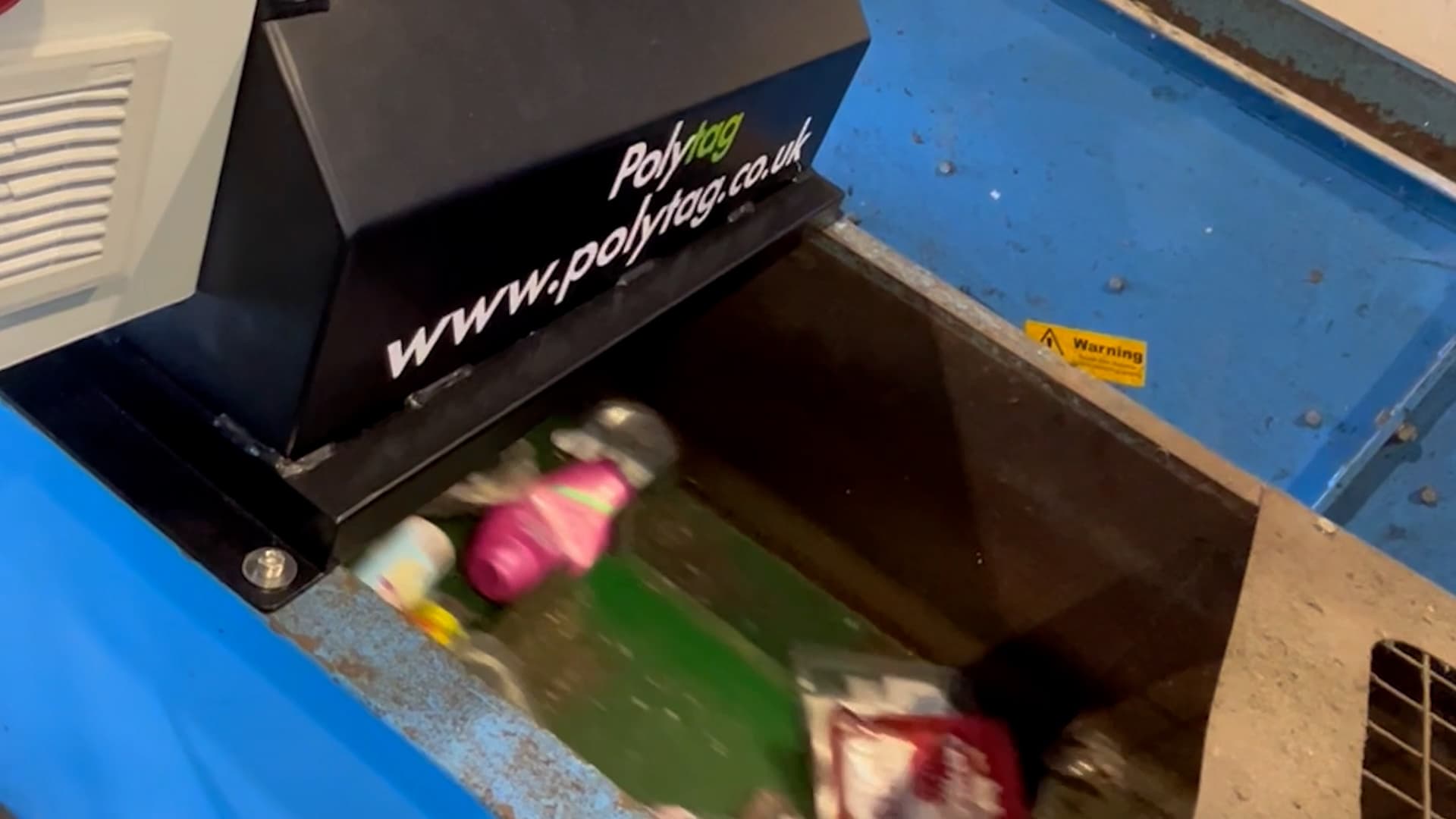 Photo of a uv tag scanner machine