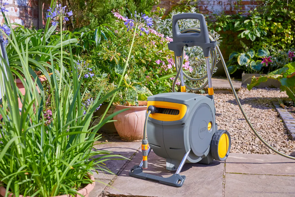 Hozelock implementa la tecnología inteligente QR de Polytag en sus productos para el jardín